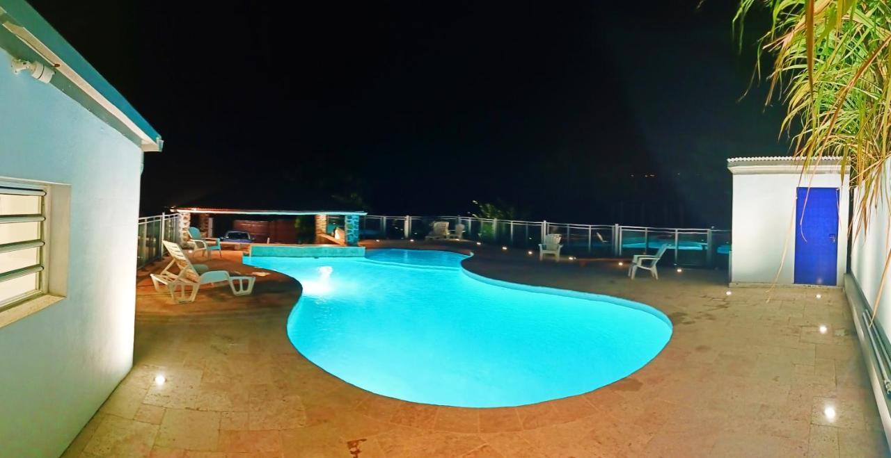 L'Hibiscus De Plaiz'Anse Διαμέρισμα Petite Île Εξωτερικό φωτογραφία